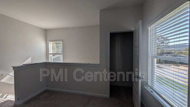 Building Photo - 4 Haven Dr