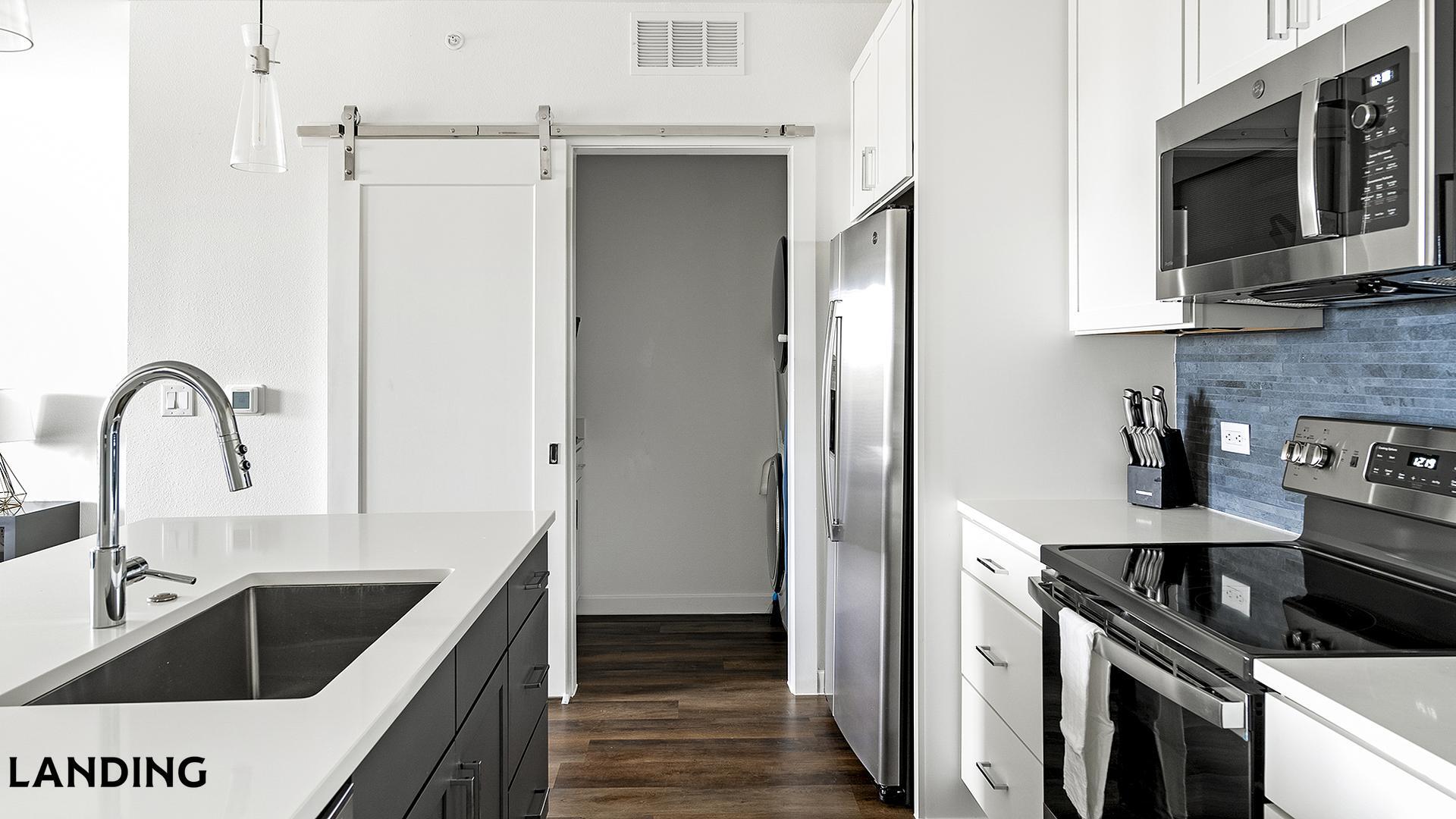 Building Photo - 5511 Caprock Smt Dr