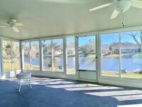 Building Photo - 524 Peninsula Ct