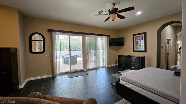 Building Photo - 2101 Grand Island Ct