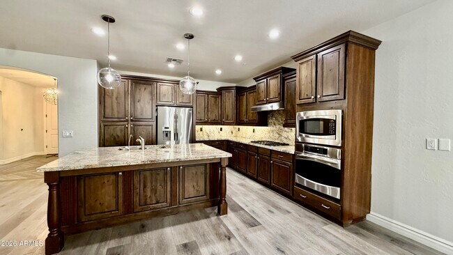 Building Photo - 1777 W Ocotillo Rd