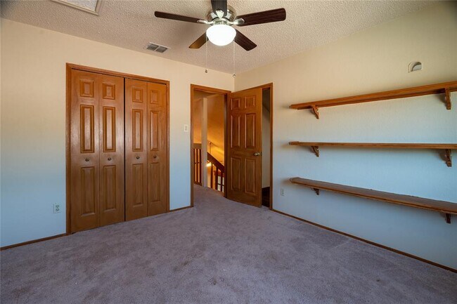 Building Photo - 12710 Timberside Dr
