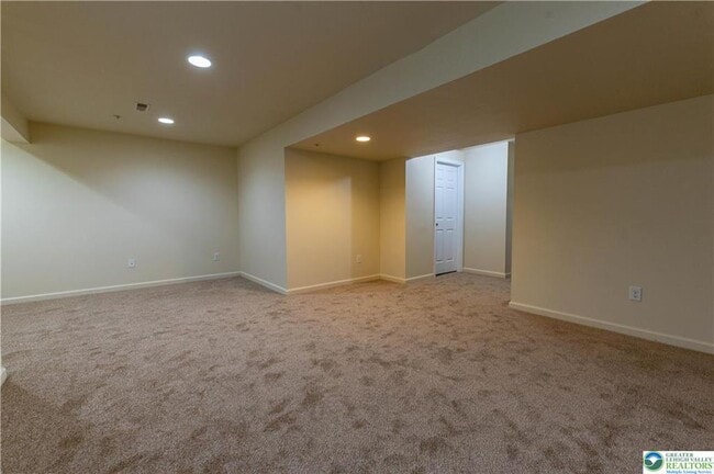 Building Photo - 241 Snapdragon Way