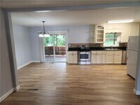 Building Photo - 2888 Mockingbird Cir