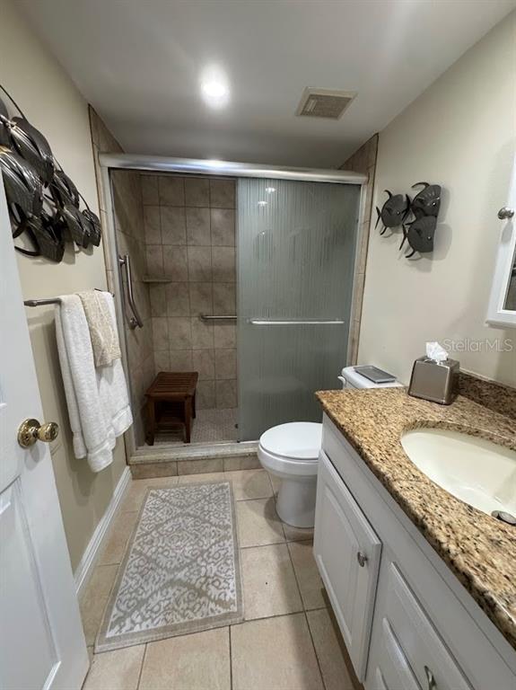 Building Photo - 3062 Eastland Blvd