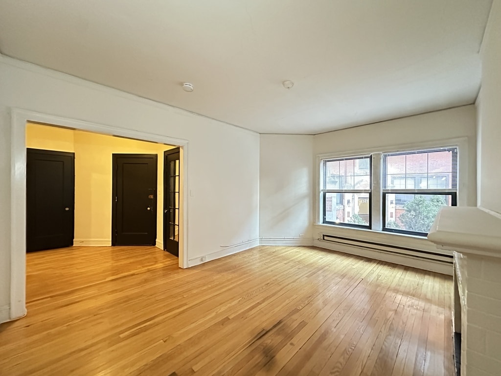 Building Photo - 1314 Oak Ave