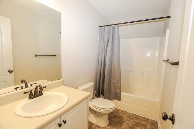 Building Photo - Spacious Home in Chamblin Ridge in Grovetown!