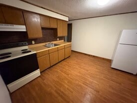 Building Photo - 5 Burleigh Ave