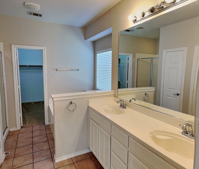 Building Photo - Gorgeous 3-Bedroom Home in Marine Creek Ranch – North Fort Worth