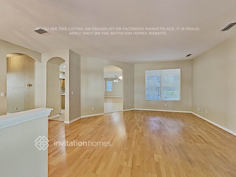 Building Photo - 7214 Colonial Lake Dr