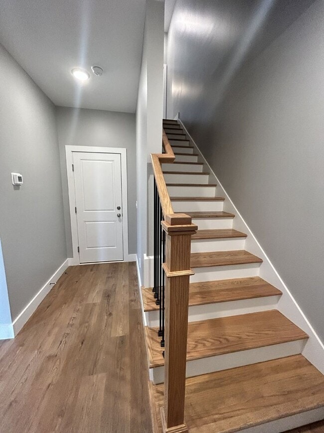 Building Photo - *MOVE IN SPECIAL 1/2 security deposit and waiving $175 Admin Fee!* New Build 3 Beds | 3.5 Baths |...