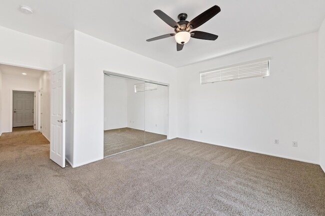 Building Photo - 30595 Sierra Pl