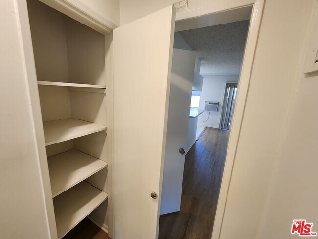 Building Photo - 7511 Norton Ave