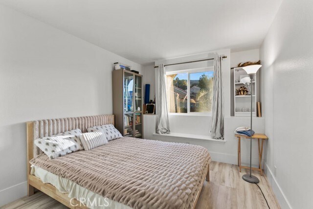 Building Photo - 6039 E Hackamore Ln