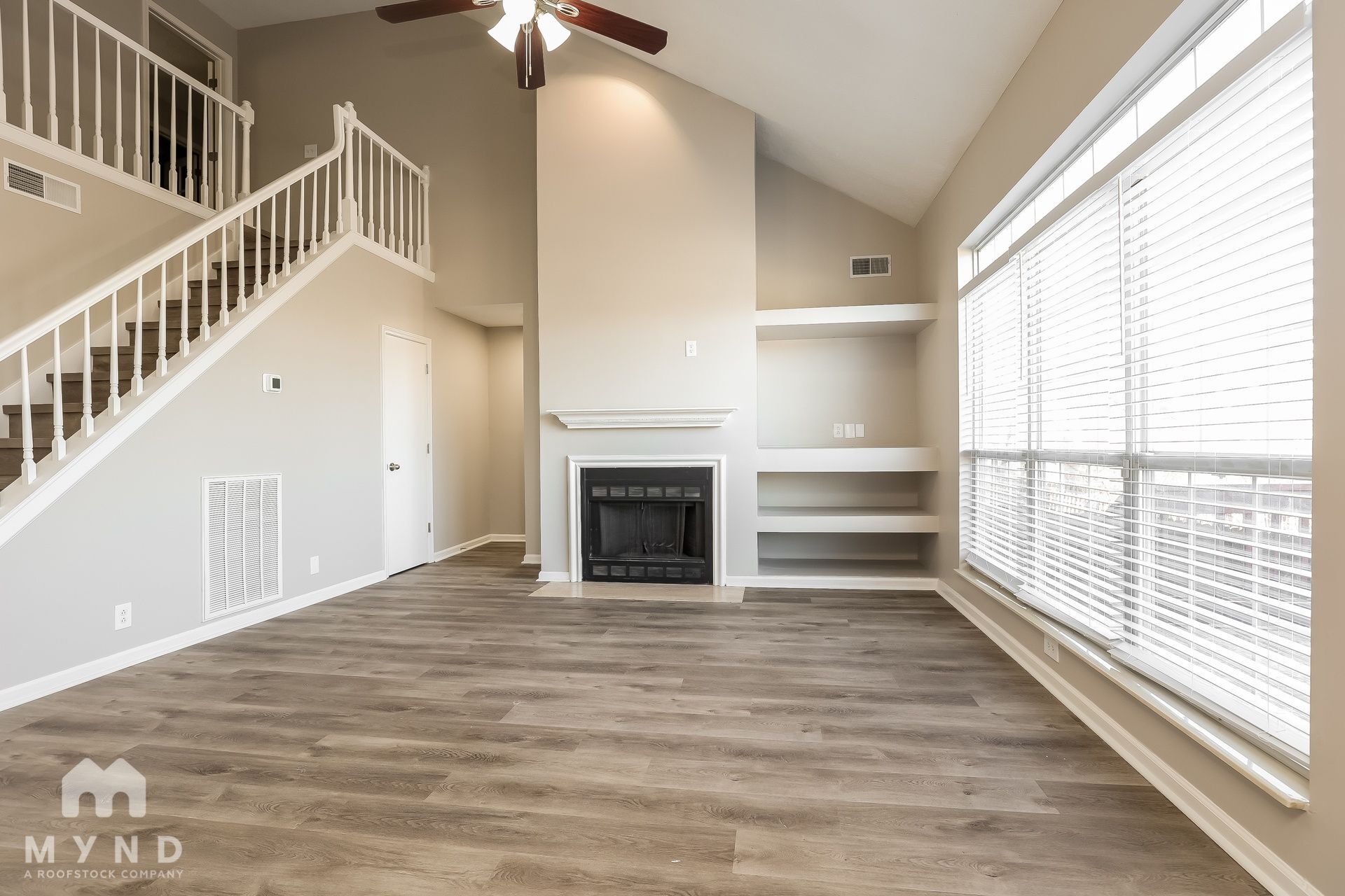Building Photo - 3100 Creekview Ln