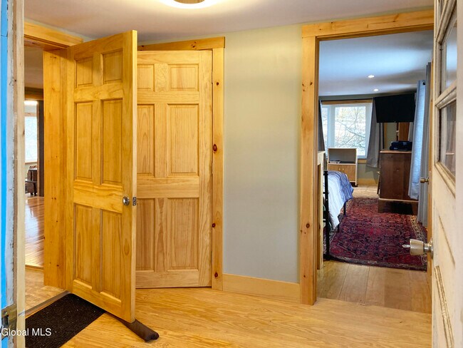 Building Photo - 107 Patten Mills Rd