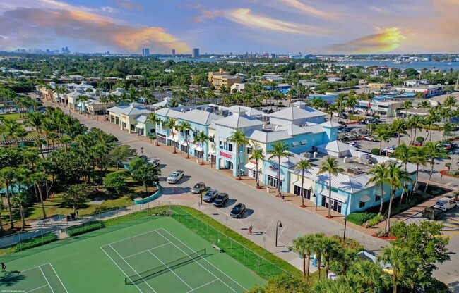 Building Photo - 5310 N Ocean Dr