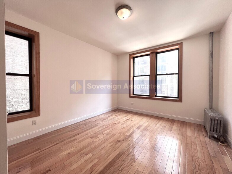 Building Photo - 255 Fort Washington Ave