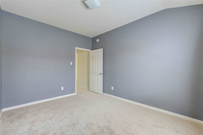 Building Photo - 5115 Trevors Trace Ln