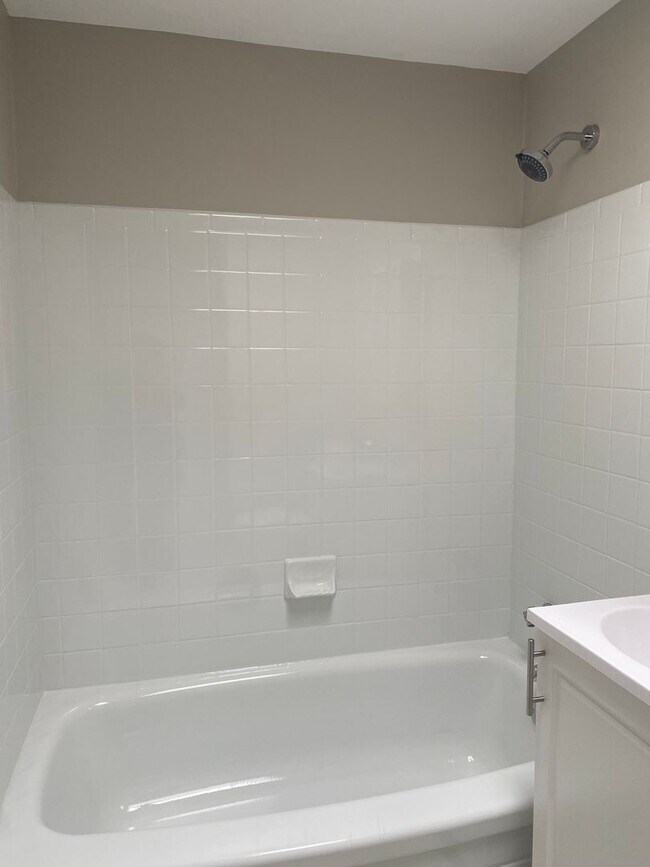 Building Photo - House for Rent in Chester