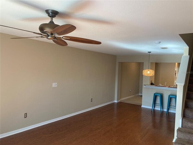 Building Photo - 2533 Harn Blvd