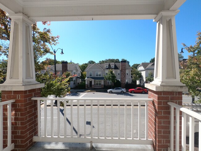 Building Photo - 213 16th St NW