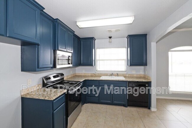 Building Photo - 9206 Perry Ave