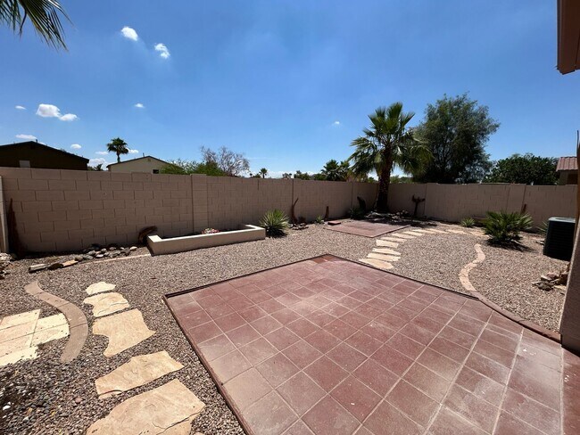Building Photo - Spacious 3-Bedroom Home in Sought-After Jo...