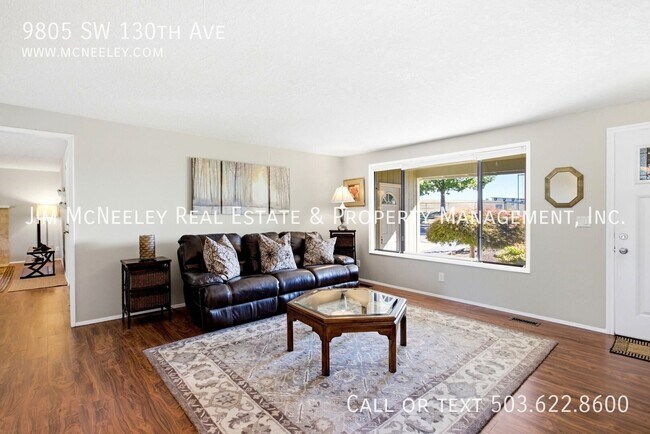 Building Photo - 9805 SW 130th Ave