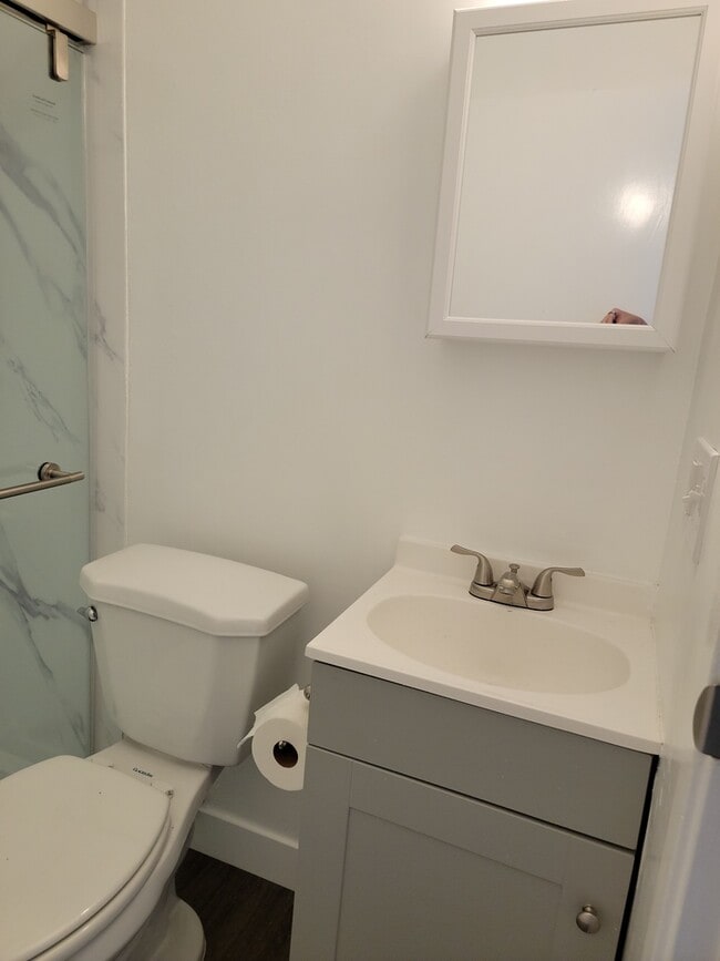 Building Photo - 3216 Delaware St