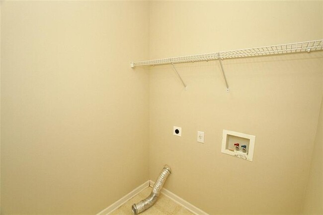 Building Photo - 1591 Heathermoor Way