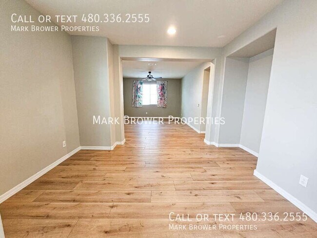 Building Photo - 3345 E Indigo St