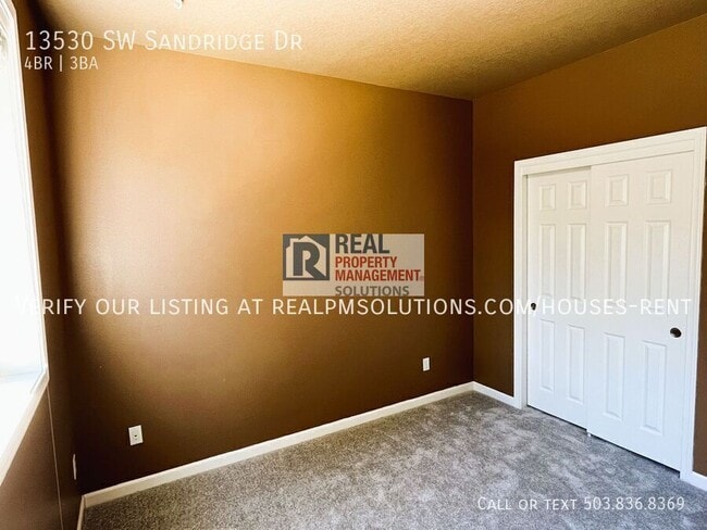 Building Photo - 13530 SW Sandridge Dr