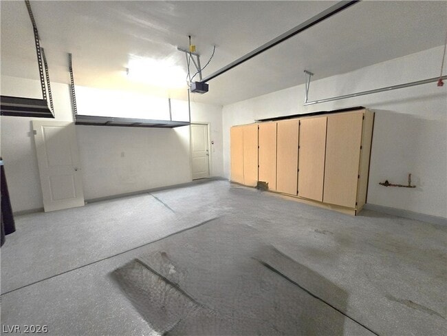 Building Photo - 10382 Arroyo Willow St