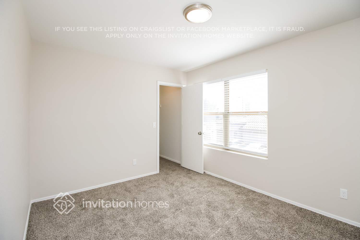 Building Photo - 1546 S Danielson Way