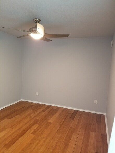 Building Photo - 3627 Menchaca Rd