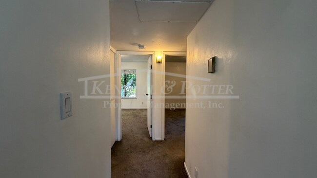 Building Photo - 2 Bedroom Condo In The Villas Of Capitola!
