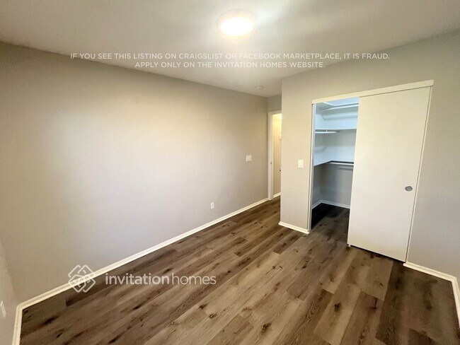 Building Photo - 8677 N 108th Ln