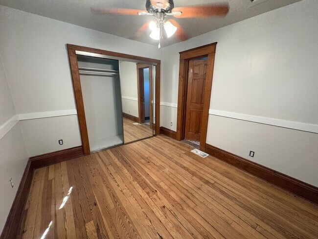 Building Photo - Private Suites in a Beautiful Shared Home Near UNC & Coffee Shops