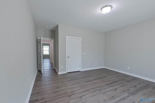 Building Photo - 344 White Oak Cir