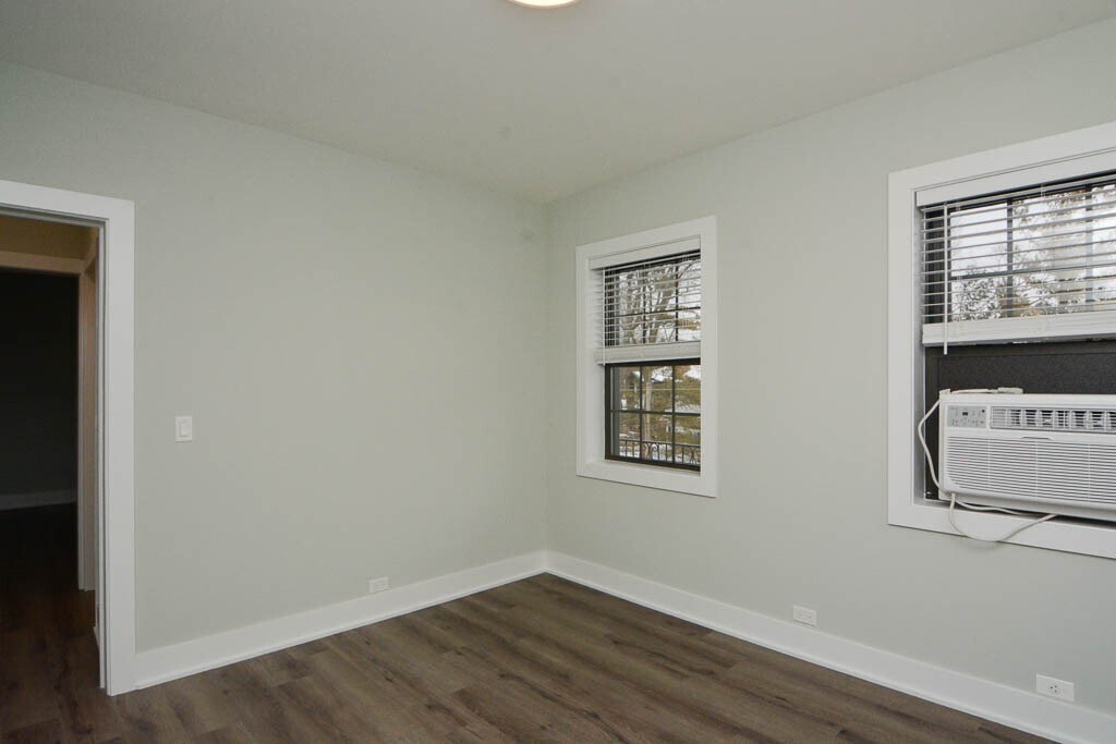 Building Photo - 730 Judson Ave