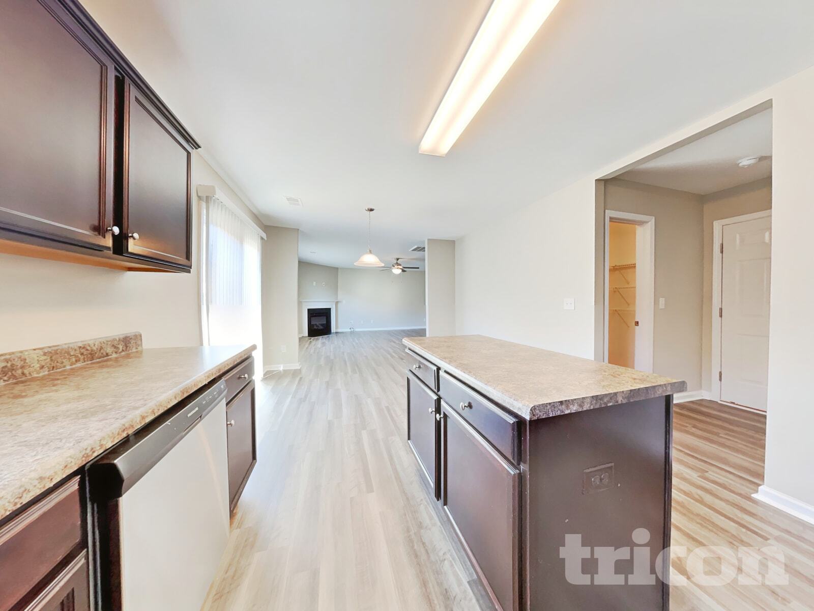 Building Photo - 547 Falls Cottage Run