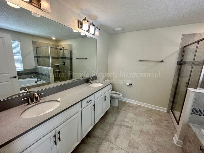 Building Photo - 11825 Fiction Ave