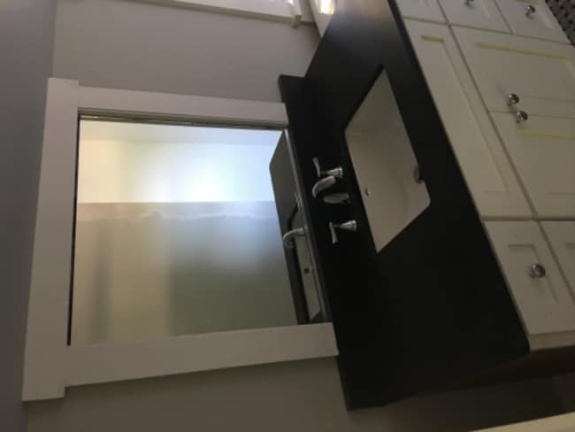 Building Photo - 137 Mountain Ave