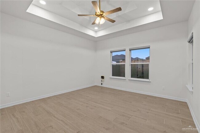 Building Photo - 3600 S Apex St