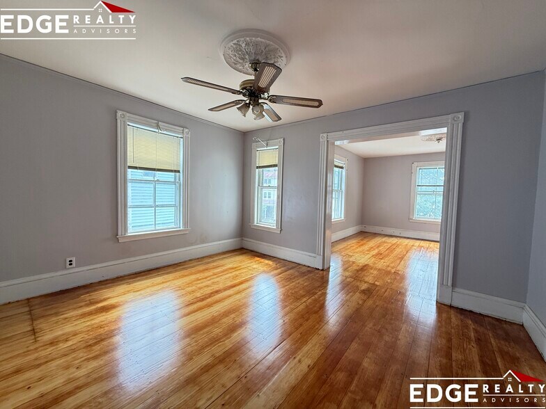 Primary Photo - 57 Rindge Ave