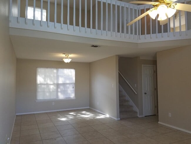 Building Photo - 109 Mirabelle Cir