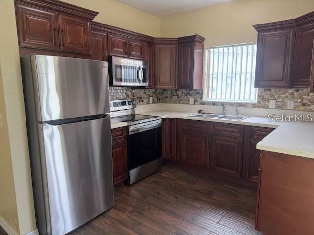 Building Photo - 201 Watts Ln