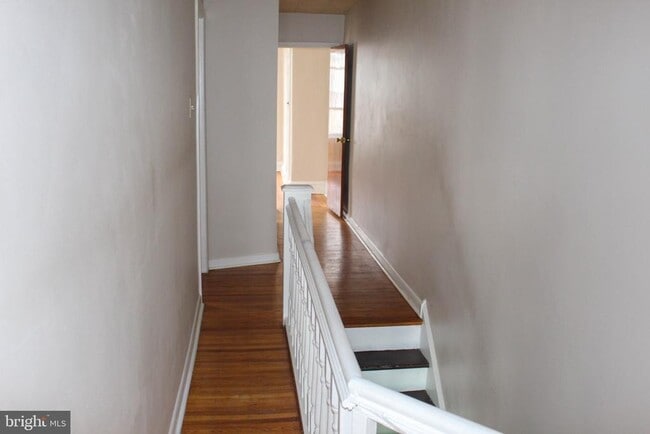 Building Photo - 543 N Simpson St