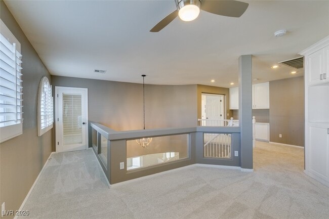 Building Photo - 685 Lynmar Ct